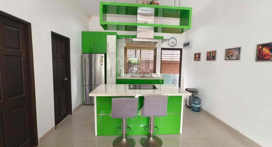 Villa zur Miete und zum Kauf mit 3 Zimmer in Bang Lamung, Chonburi