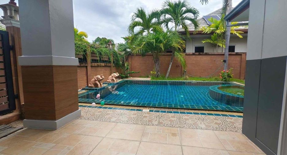 Villa zur Miete und zum Kauf mit 3 Zimmer in Bang Lamung, Chonburi