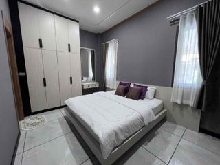 À louer et à vendre 3 chambres villa à Bang Lamung, Chonburi