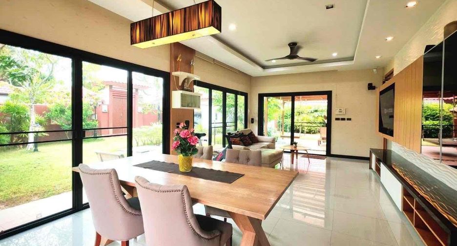 Villa zur Miete und zum Kauf mit 2 Zimmer in Bang Lamung, Chonburi