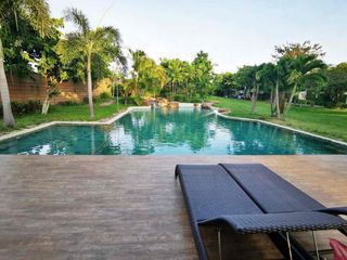 À louer et à vendre 2 chambres villa à Bang Lamung, Chonburi