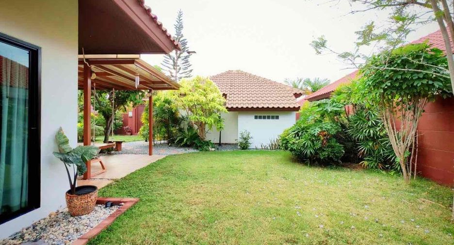 Villa zur Miete und zum Kauf mit 2 Zimmer in Bang Lamung, Chonburi