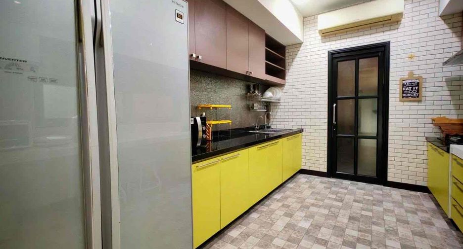 Villa zur Miete und zum Kauf mit 2 Zimmer in Bang Lamung, Chonburi