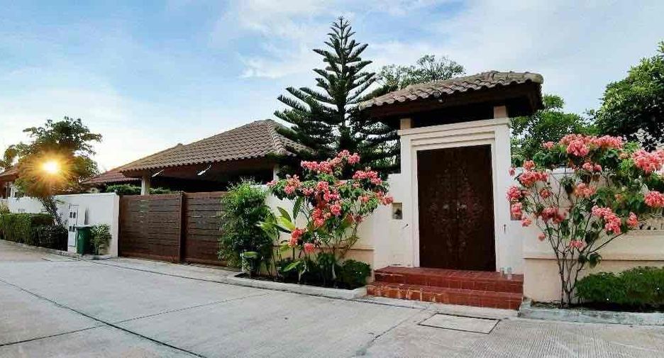 Villa zur Miete und zum Kauf mit 2 Zimmer in Bang Lamung, Chonburi