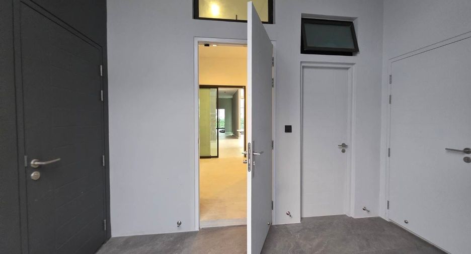 Casa en venta de 6 habitaciones en Suan Luang, Bangkok