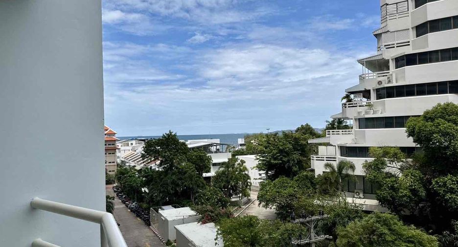 For rent and for sale 1 bed condo in Bang Lamung, Chonburi
