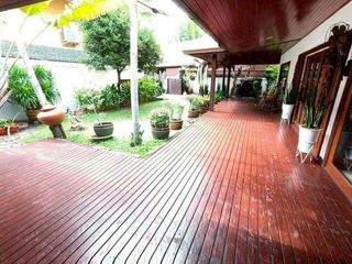 À louer et à vendre 3 chambres villa à Bang Lamung, Chonburi