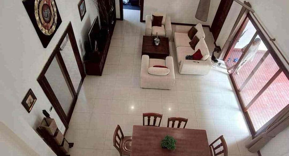 Villa zur Miete und zum Kauf mit 3 Zimmer in Bang Lamung, Chonburi