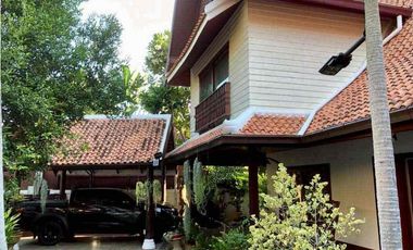 Villa zur Miete und zum Kauf mit 3 Zimmer in Bang Lamung, Chonburi