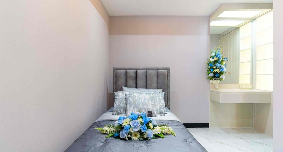 Villa zur Miete und zum Kauf mit 4 Zimmer in Bang Lamung, Chonburi