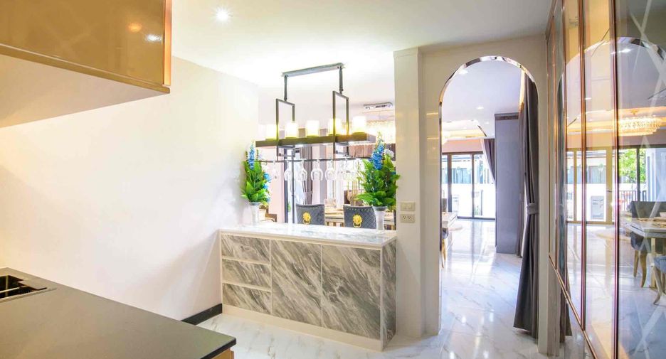 Villa zur Miete und zum Kauf mit 4 Zimmer in Bang Lamung, Chonburi