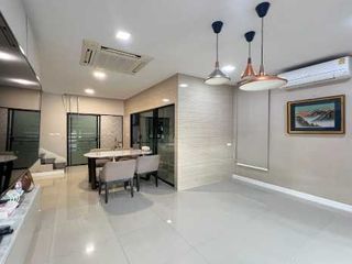 Reihenhaus zur Miete mit 3 Zimmer in Lak Si, Bangkok