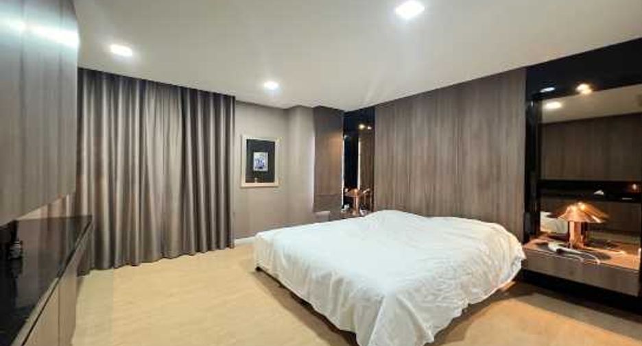 Casa adosada en alquiler de 3 habitaciones en Lak Si, Bangkok