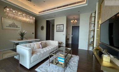 À louer et à vendre 3 chambres condo à Khlong Toei, Bangkok