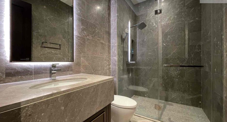 For rent and for sale 3 bedrooms condo in Khlong Toei, Bangkok
