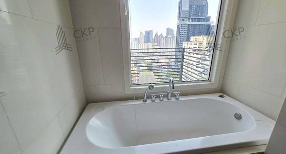 For rent 1 bed condo in Ratchathewi, Bangkok