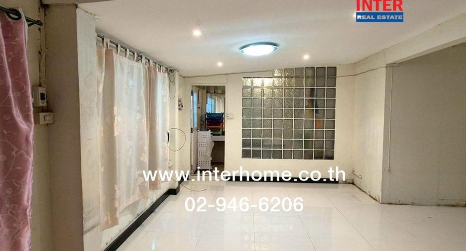 For sale 6 bedrooms house in Lak Si, Bangkok