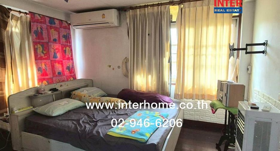For sale 6 bedrooms house in Lak Si, Bangkok