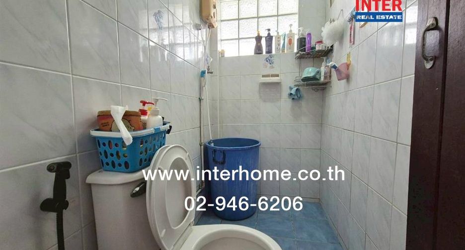 For sale 6 bedrooms house in Lak Si, Bangkok