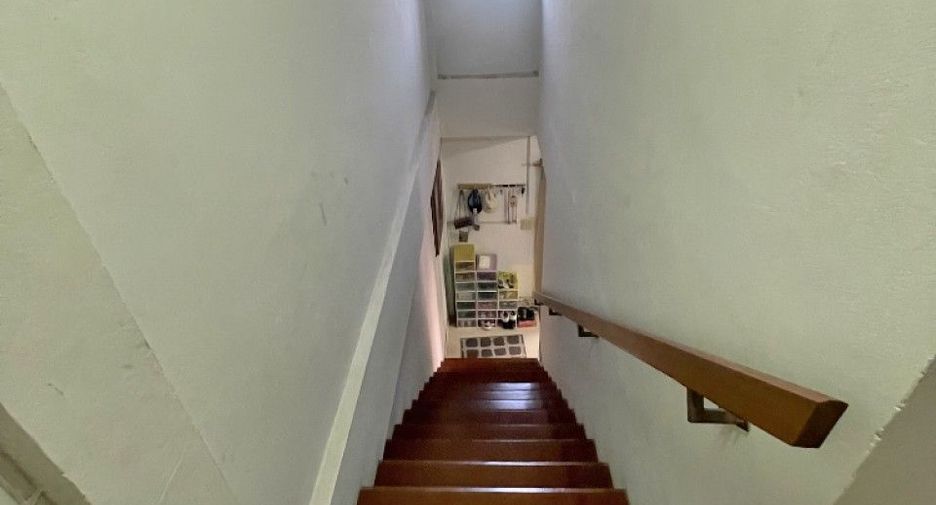 Reihenhaus zum Kauf mit 2 Zimmer in Mueang Chon Buri, Chonburi