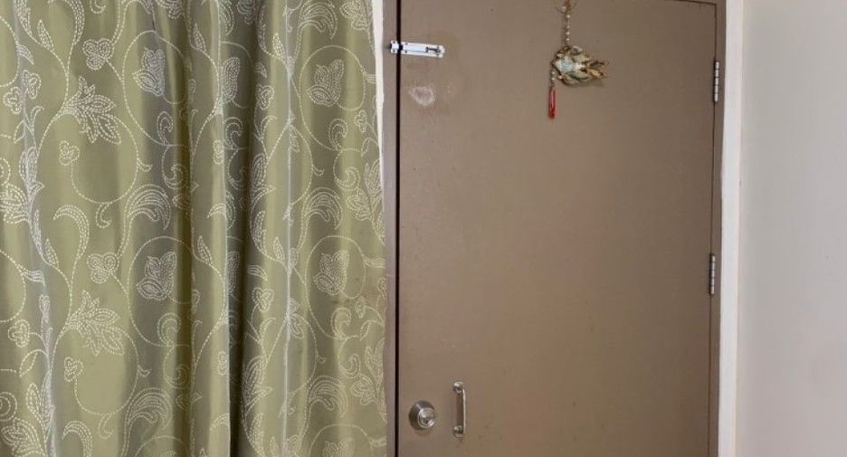For sale 1 bed condo in Lat Krabang, Bangkok