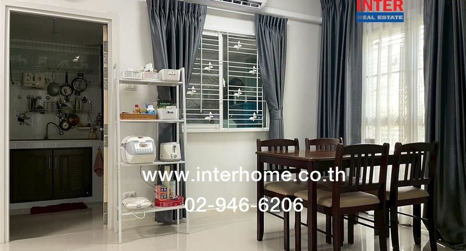 For sale 3 ベッドルーム townhouse in Sai Mai, Bangkok