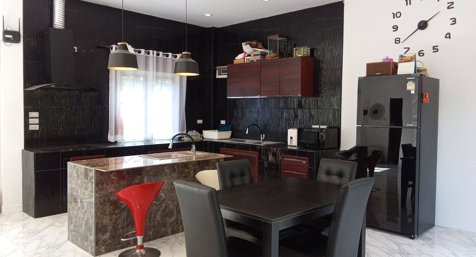 For sale 2 bedrooms house in Pa Sang, Lamphun