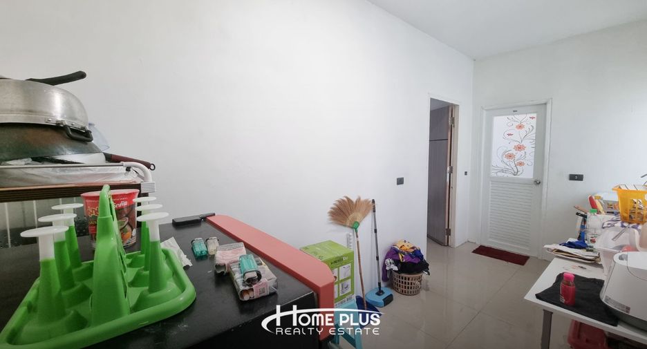Casa en venta de 2 habitaciones en Kham Thale So, Nakhon Ratchasima
