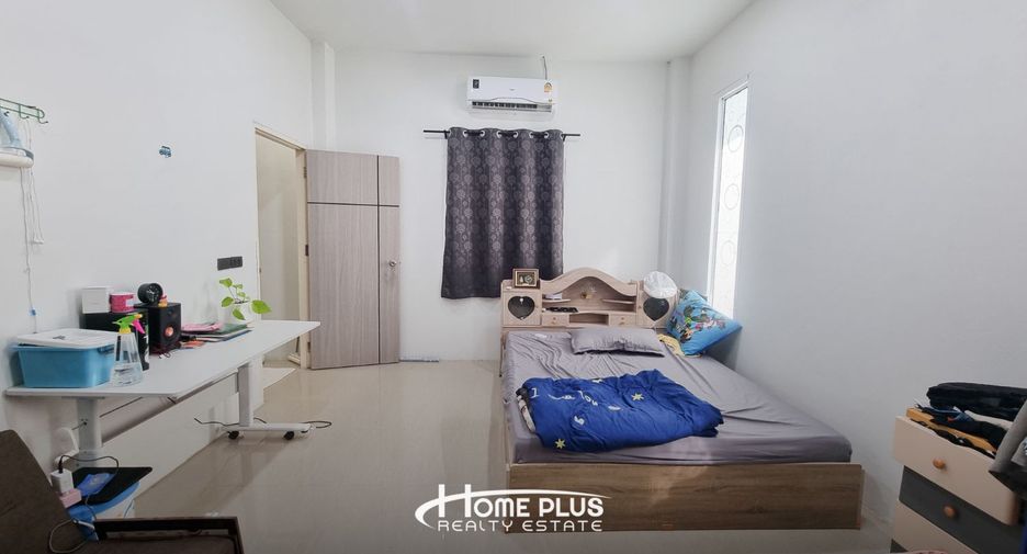 Casa en venta de 2 habitaciones en Kham Thale So, Nakhon Ratchasima