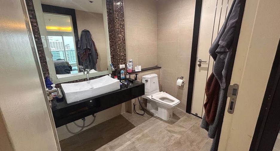 Condo en venta de 2 habitaciones en Bang Lamung, Chonburi