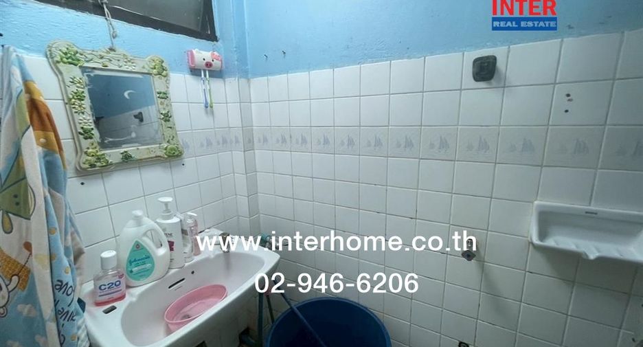 For sale 2 bedrooms townhouse in Bang Khae, Bangkok