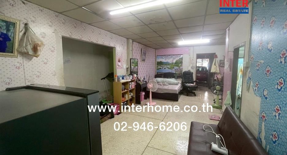 For sale 2 bedrooms townhouse in Bang Khae, Bangkok