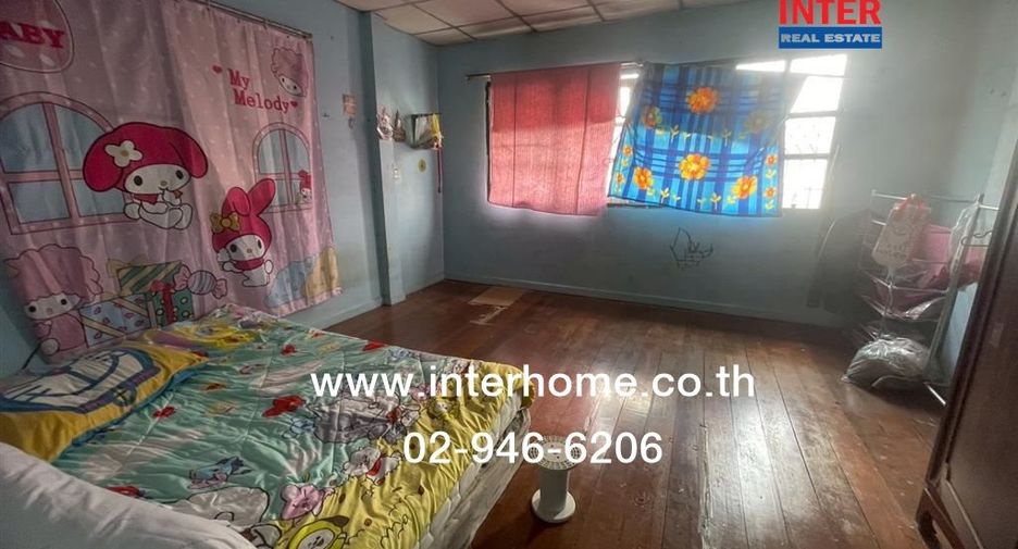 For sale 2 bedrooms townhouse in Bang Khae, Bangkok