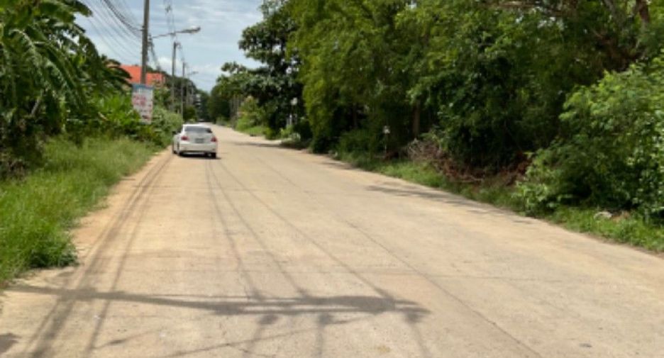 For sale land in Mueang Uthai Thani, Uthai Thani