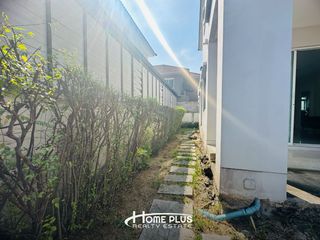 For sale 3 bedrooms house in Saphan Sung, Bangkok