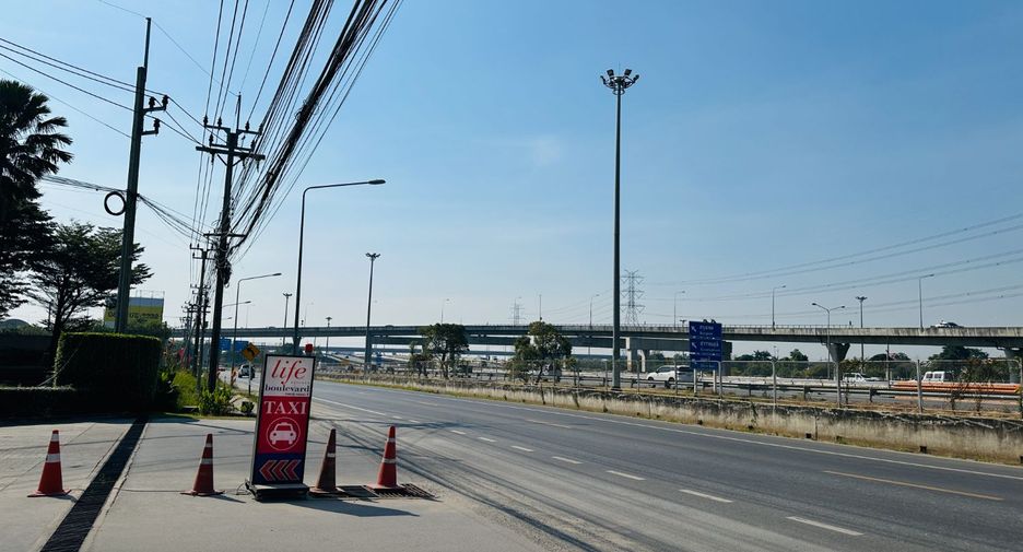 ขาย 3 ห้องนอน บ้านเดี่ยว ใน สะพานสูง, กรุงเทพฯ