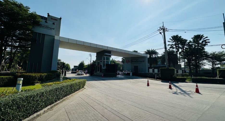 ขาย 3 ห้องนอน บ้านเดี่ยว ใน สะพานสูง, กรุงเทพฯ