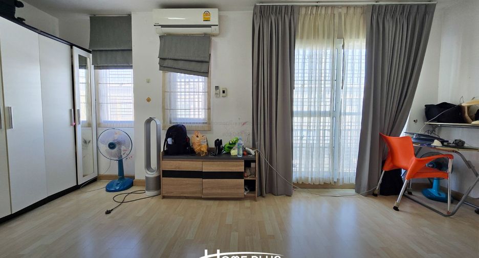 For sale 3 bedrooms townhouse in Bang Phli, Samut Prakan