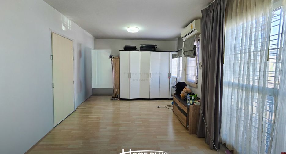 For sale 3 bedrooms townhouse in Bang Phli, Samut Prakan