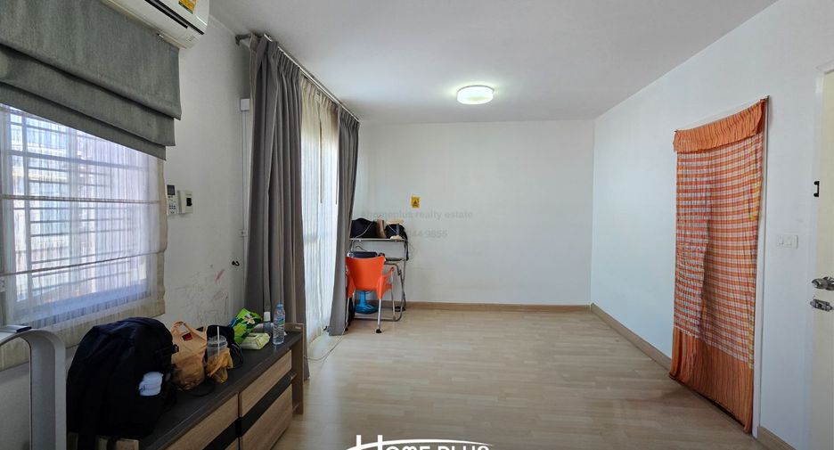 For sale 3 bedrooms townhouse in Bang Phli, Samut Prakan