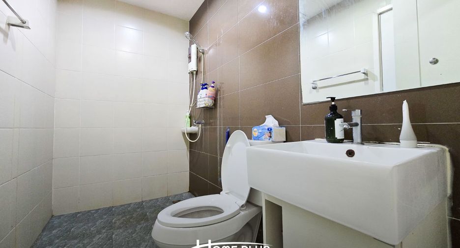 For sale 3 bedrooms townhouse in Bang Phli, Samut Prakan