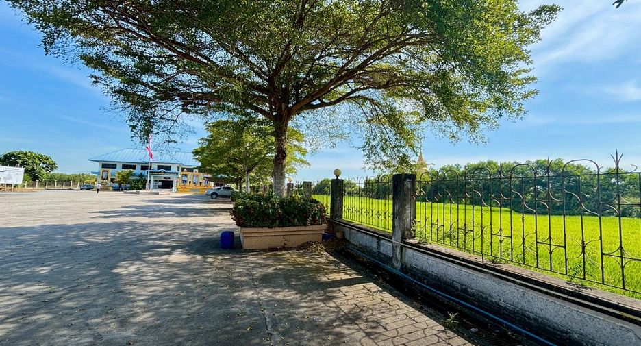 For sale land in Bang Nam Priao, Chachoengsao