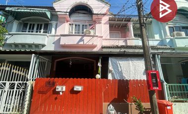 出售 3 卧室 联排别墅 在 Mueang Samut Prakan, Samut Prakan