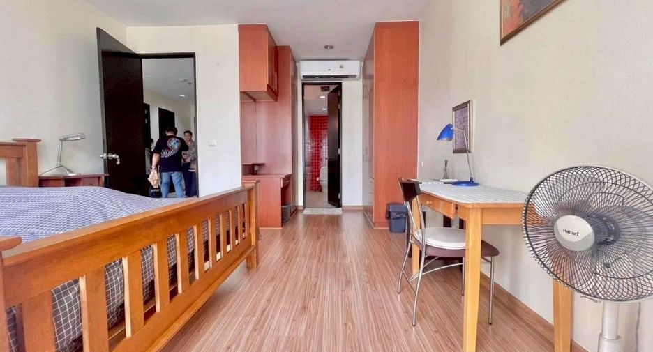 Condo en alquiler de 2 habitaciones en Khlong Toei, Bangkok