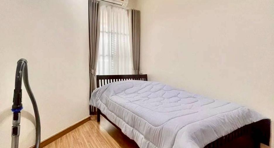 Condo en alquiler de 2 habitaciones en Khlong Toei, Bangkok
