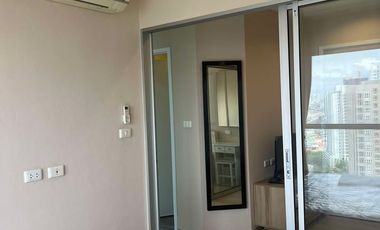 À vendre 1 chambre condo à Thon Buri, Bangkok