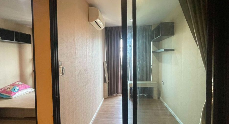 For sale 1 bed condo in Mueang Samut Prakan, Samut Prakan
