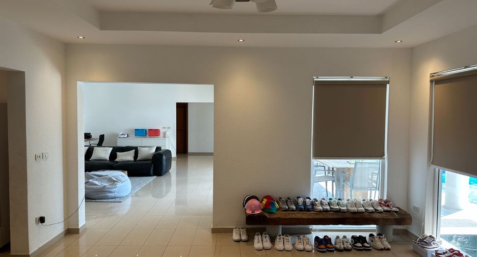 À vendre 4 chambres villa à Bang Lamung, Chonburi