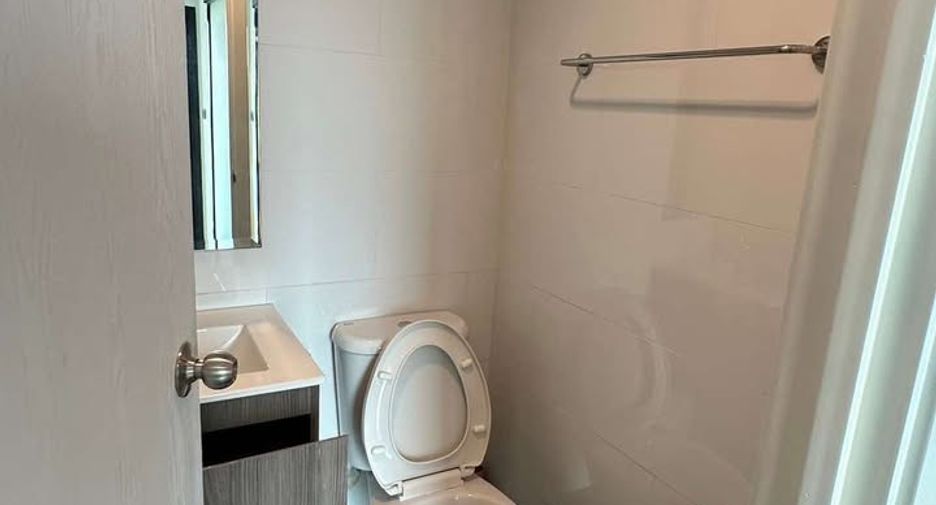 Condo en venta de 1 habitaciones en Wang Thonglang, Bangkok