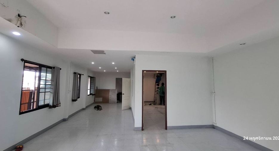 For sale 2 bedrooms townhouse in Thanyaburi, Pathum Thani